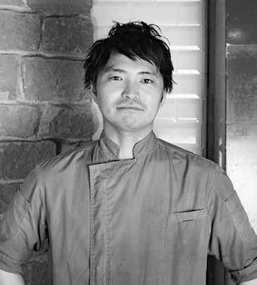 小坂 賢一郎シェフ